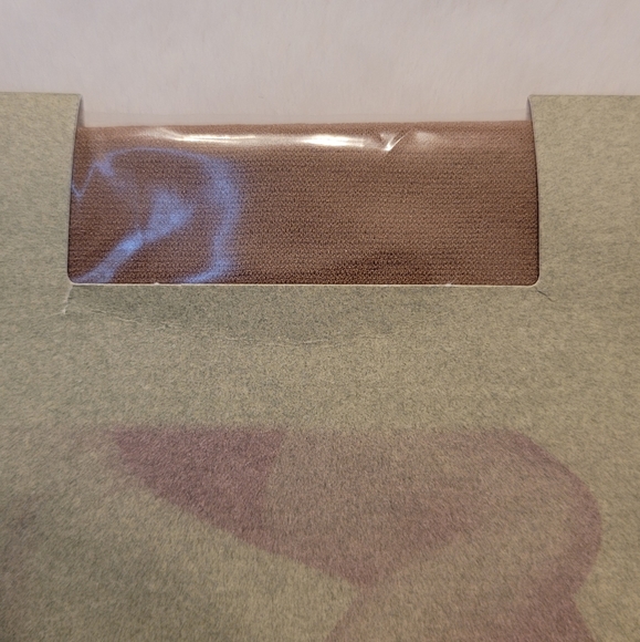 Legacy Legwear Body Shaper Pantyhose Size B Color Warm Beige New In Box - Picture 3 of 10